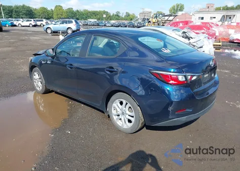 2016 Scion Ia z USA, uszkodzony, nr VIN 3MYDLBZV2GY138482